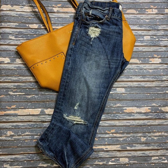 Hollister Denim - Hollister destroyed Jeans